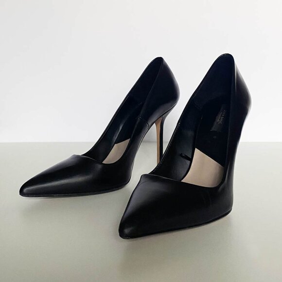 Black Stiletto Heels - Picture 2 of 7